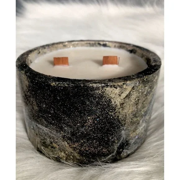 Soy Candle Hand Poured Iced Vanilla Woods Handmade Concrete Vessel 2 Wood Wicks - Picture 4 of 5